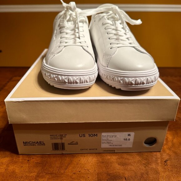 Michael Kors Grove Lace Up Women's White Sneakers with Rhinestones NIB Size 10 - Picture 3 of 7